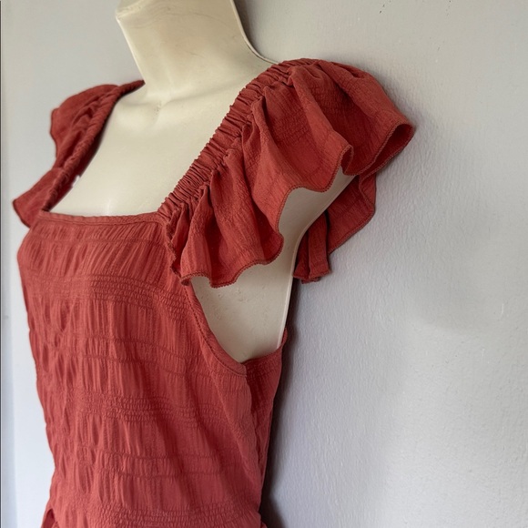 SHEIN burnt orange cut out back ruffle cap sleeve blouse size large - Picture 8 of 14